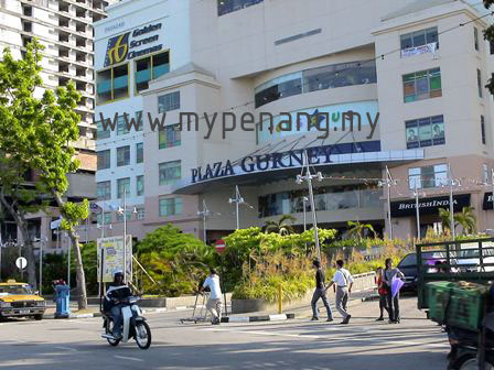 gurneyplaza